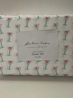 London Kaye Twin XL Size Cotton Sheet Set Martini Glasses Print White Pink Green